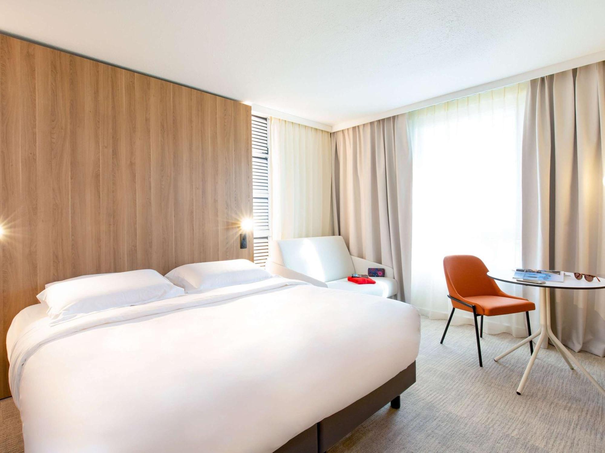 Mercure Aix En Provence Beaumanoir Αιξ-αν-Προβάνς Εξωτερικό φωτογραφία