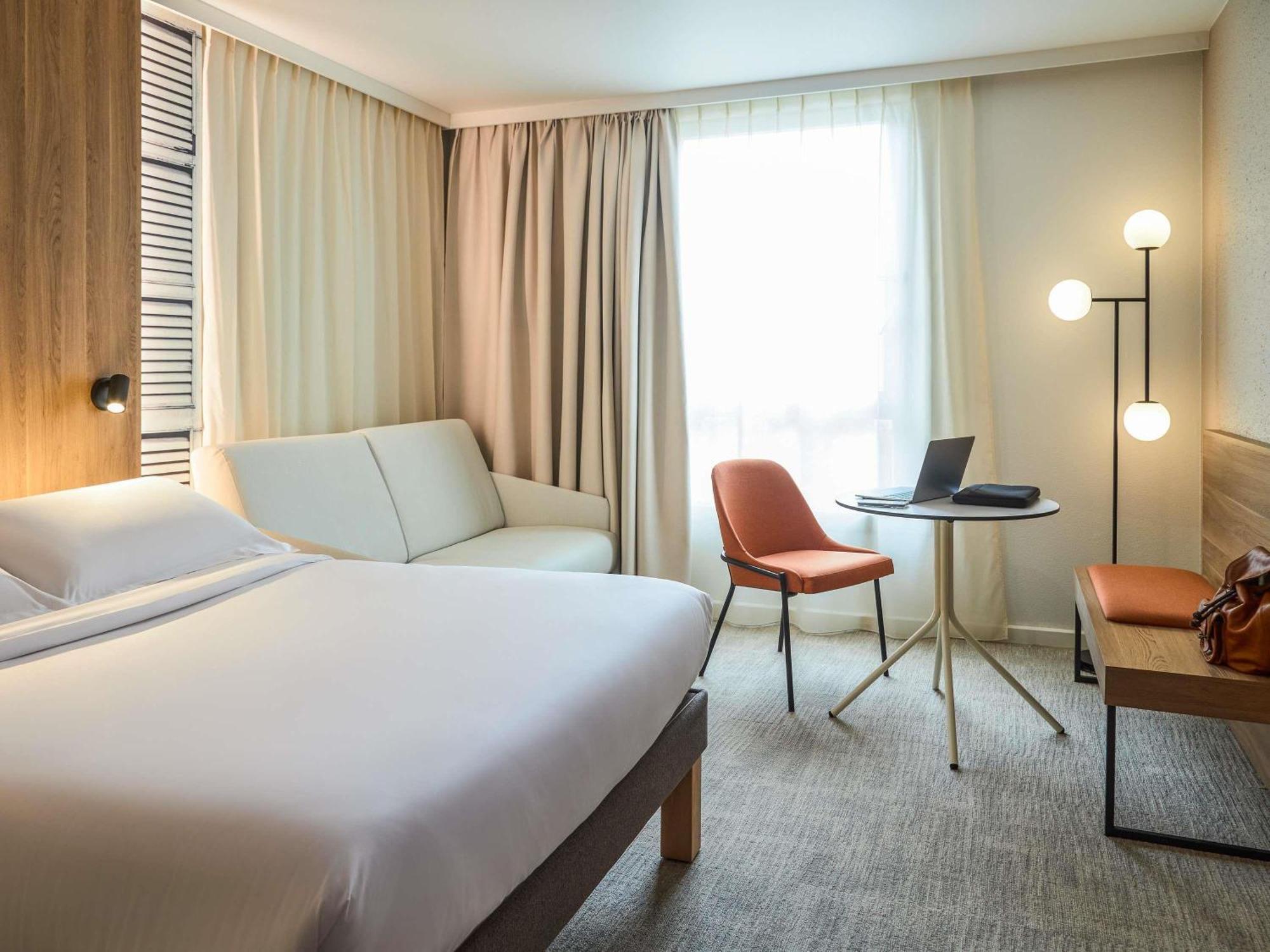 Mercure Aix En Provence Beaumanoir Αιξ-αν-Προβάνς Εξωτερικό φωτογραφία