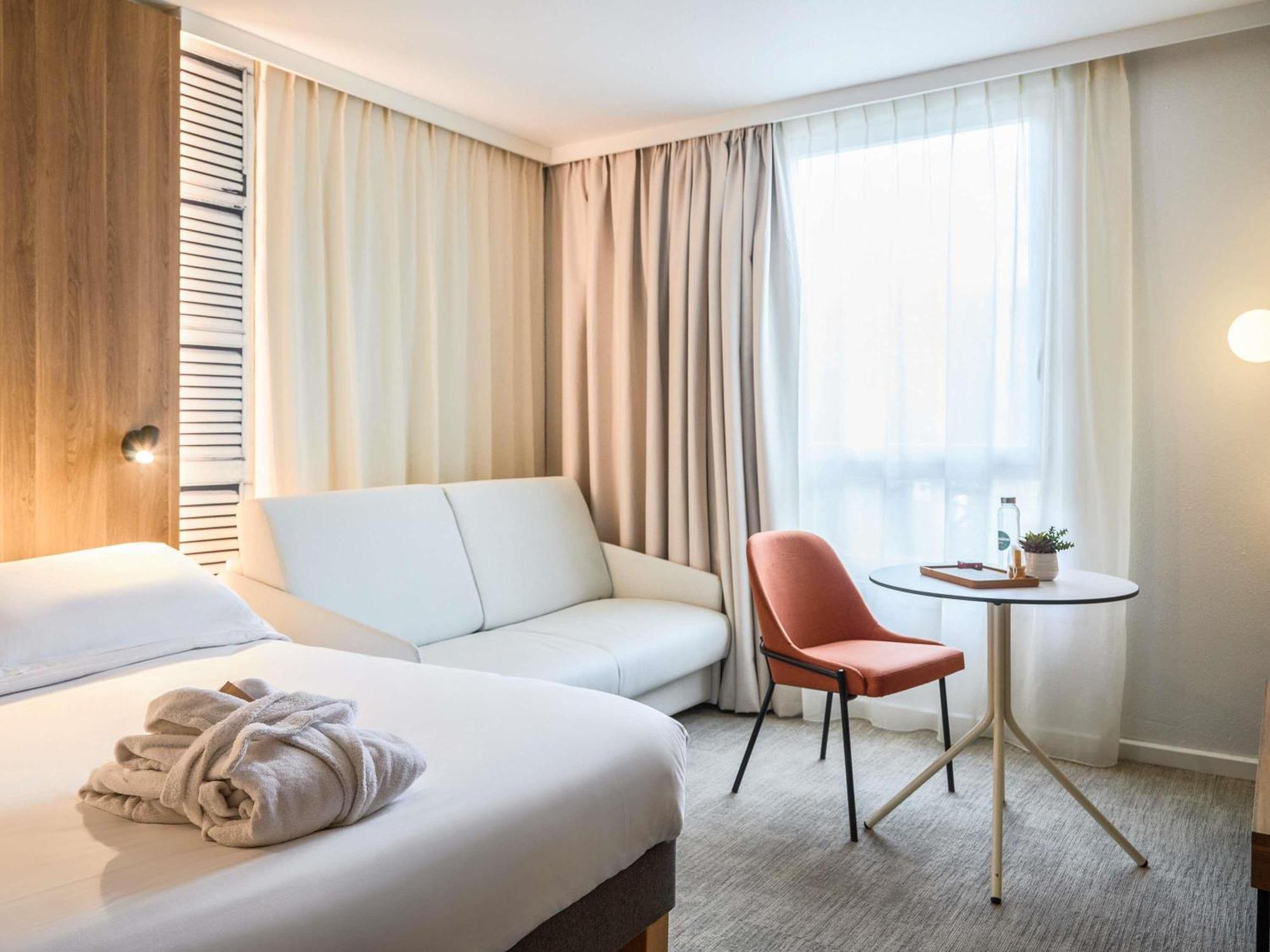 Mercure Aix En Provence Beaumanoir Αιξ-αν-Προβάνς Εξωτερικό φωτογραφία
